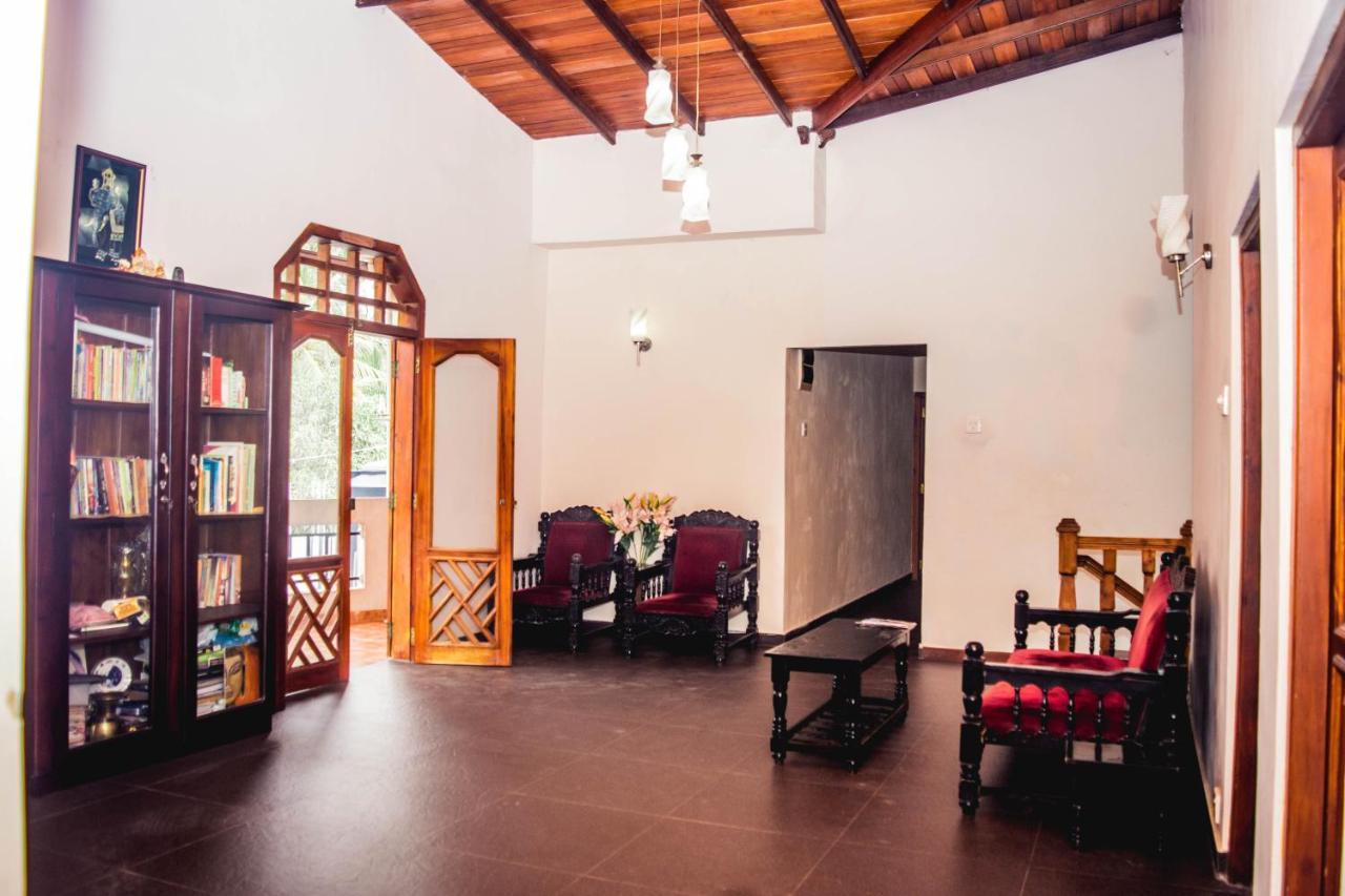 4Ty Two Homestay Galle Exterior foto